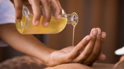 アーユルヴェーダセラピスト養成コース